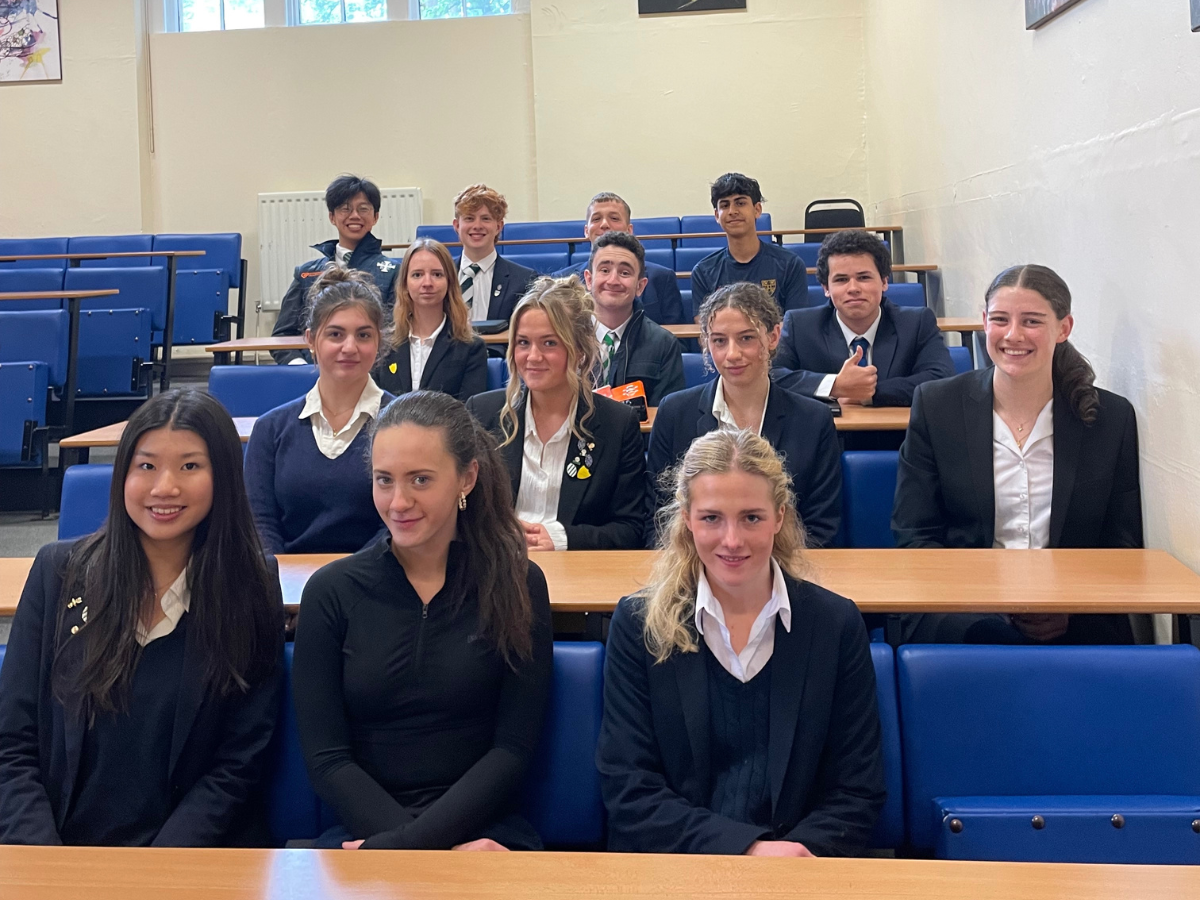 How Peer Mentors Support our School Community